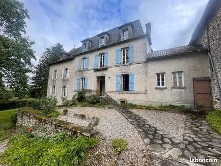 maison 5 pièces 141 m²