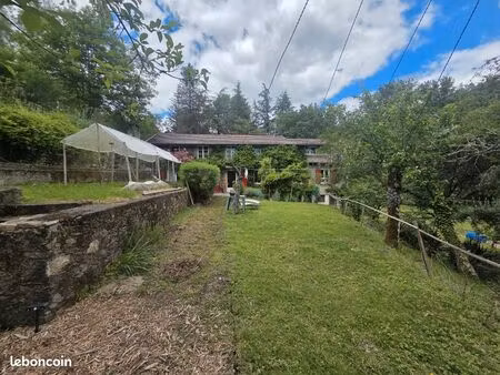 maison avec chambres d'hôtes