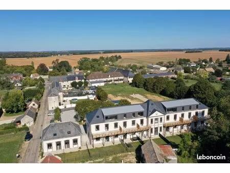 a vendre appartement/maison en duplex avec jardin refait à neuf à 10 min d'evreux