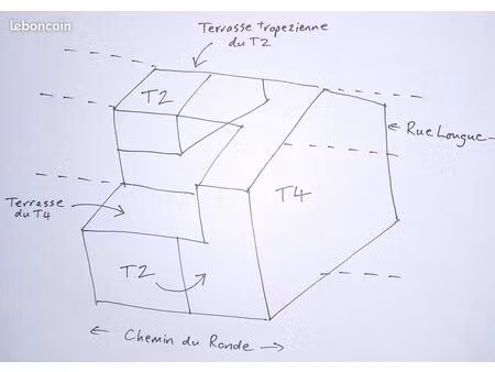 immeuble: maison de village t4 avec 2 annexes t2