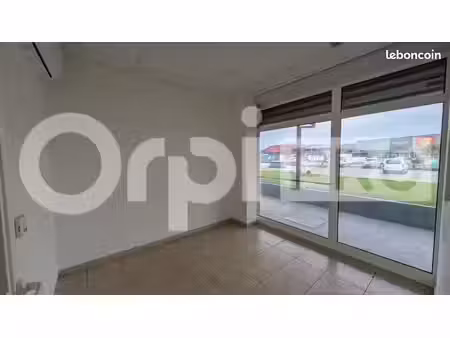 local commercial 120 m²
