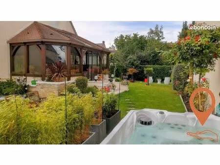 propriété en viager 7 pièces 146 m²