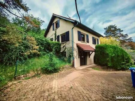 maison 5 pièces 80 m²