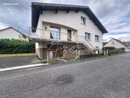 maison 8 pièces 140 m²