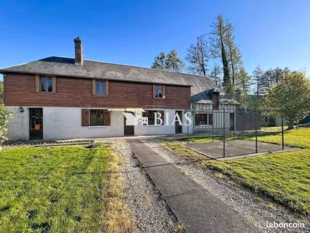 maison 6 pièces 138 m²