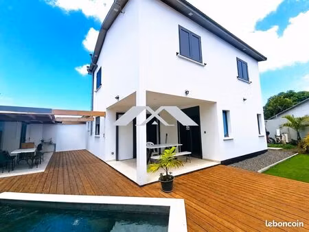 villa 5 pièces 115 m²