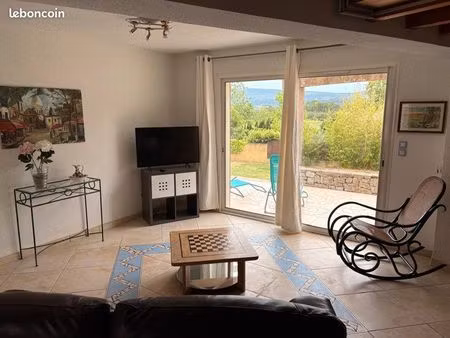 villa d’architecte t5 de 115 m2 sur terrain piscinable de 610 m2