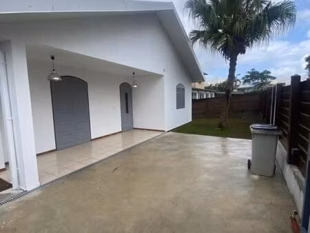 villa 4 pièces 88 m²
