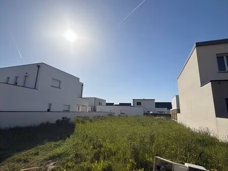 terrain 337m2 viabilisé