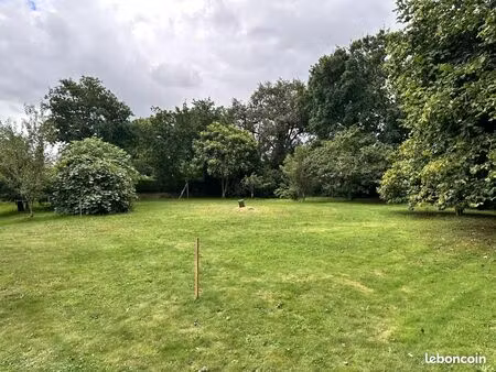 terrain 524 m² baye