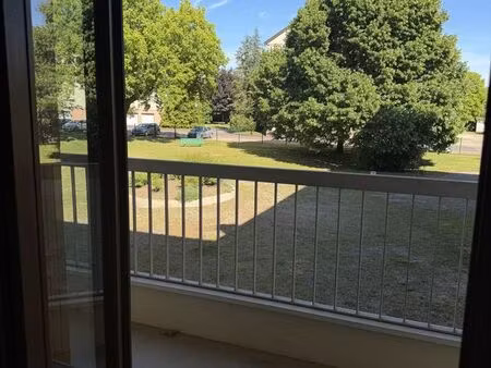 appartement 3 pièces 74 m²