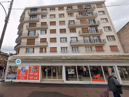 appartement 4 pièces 80 m²