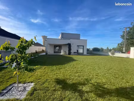 maison 6 pièces 197 m²