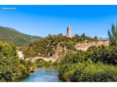 terrain 162 m² remoulins