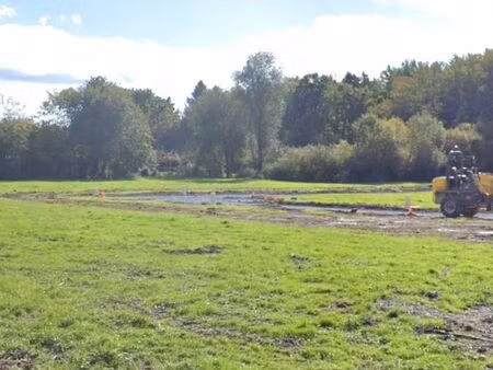 terrain 840 m² grangues