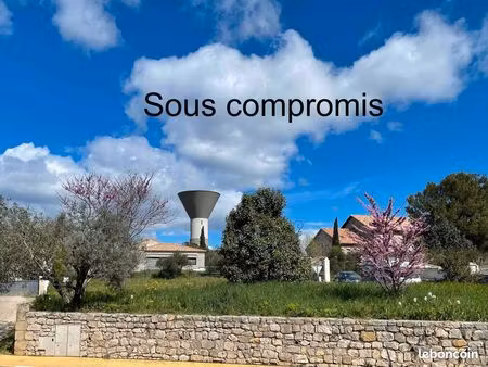 terrain constructible viabilisé 521 m2 lecques