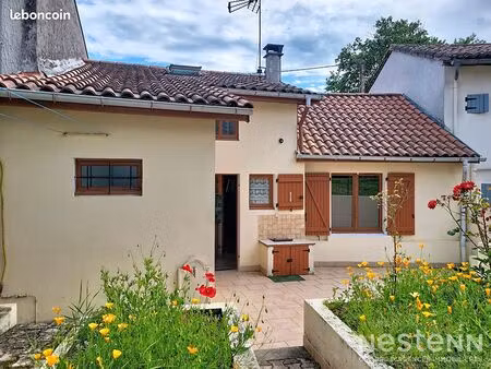 maison 2 pièces 64 m²