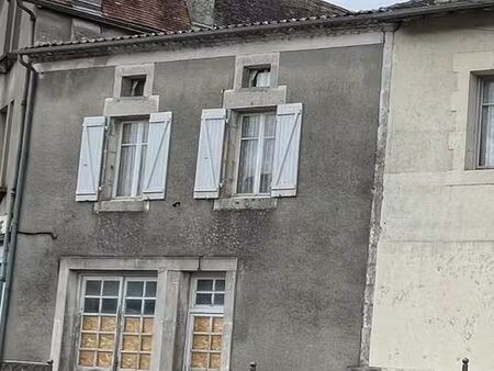 maison commerce centre bourg