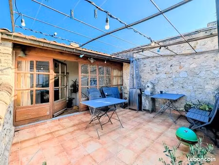 charmante maison au cœur du village cliousclat