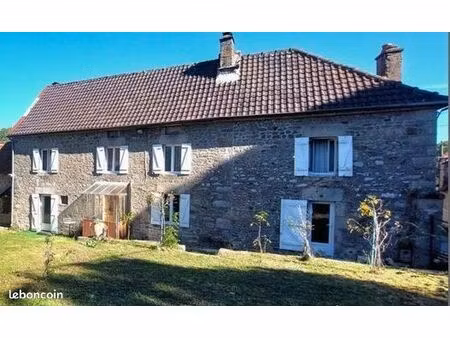 maison+ granges + dépendances