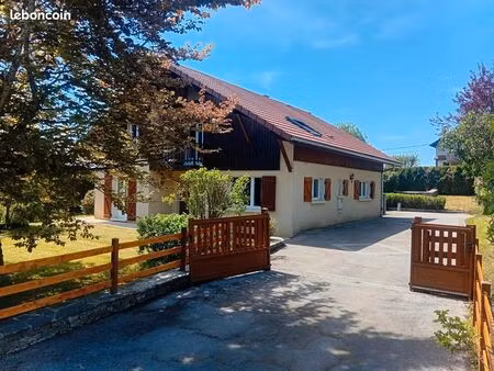 maison ̂ 230 m² 5 chambres