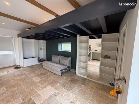 appartement t2 40 m² – style industriel en cours de rénovation – graissessac