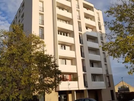 appartement 3 pièces 67 m²