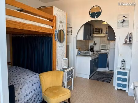 studio 1 pièce 23 m²