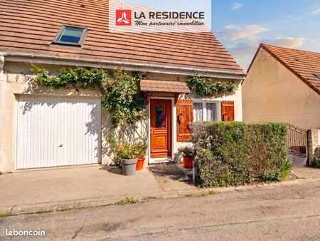 maison de village 5 pièces 94 m²