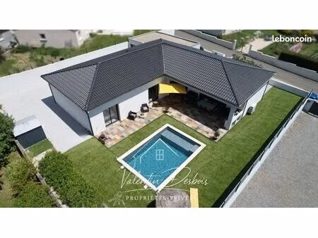villa 6 pièces 170 m²