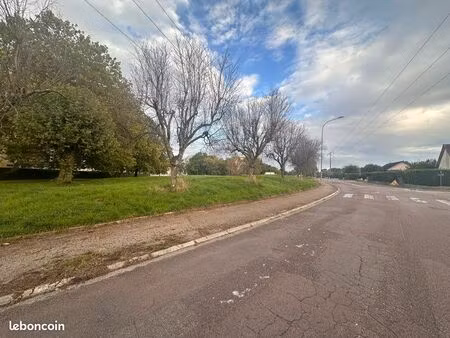 terrain constructible à vendre – chevigny-saint-sauveur