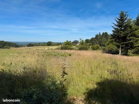 vends terrain à bâtir