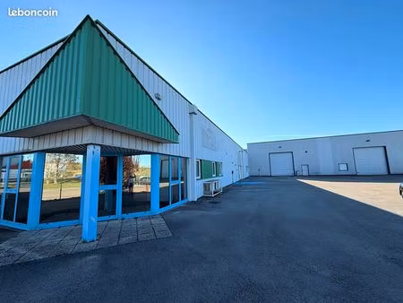 local 2000 m² besancon