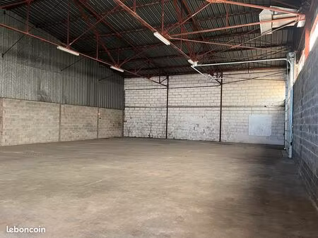 local 375 m² thise
