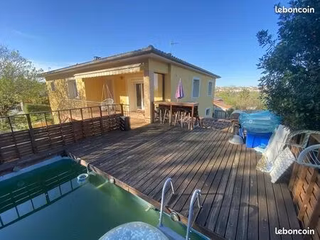 maison 7 pièces 217 m2