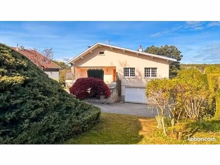 maison 7 pièces 193 m²