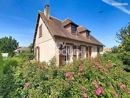 maison 4 pièces 140 m²