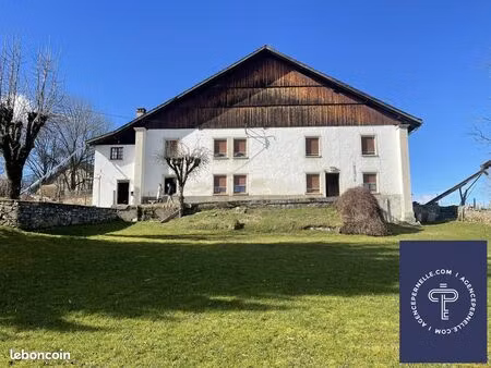 ferme 6 pièces 190 m²