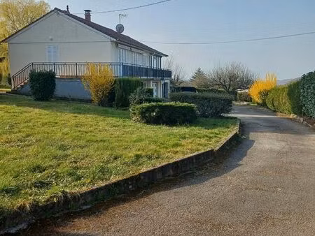 ? à saisir belle maison lumineuse avec extérieur agréable dans un secteur recherché