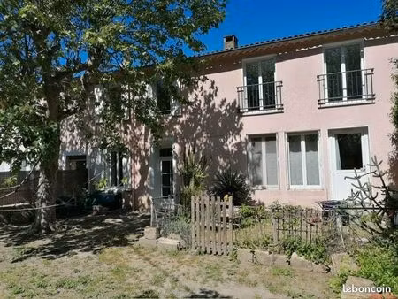remise 9 pièces 207 m²