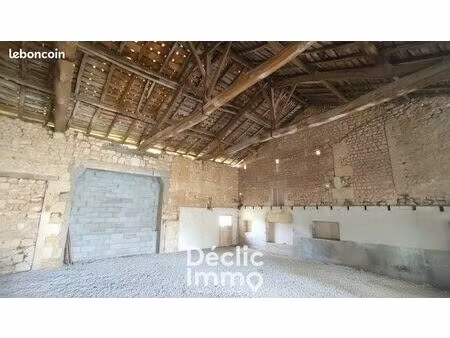 maison 2 pièces 145 m²