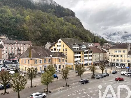 appartement 4 pièces 94 m²