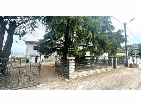 pavillon 6 pièces 132 m²