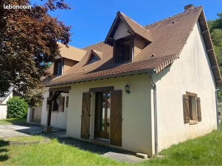 maison - 6 pièces - 134 mètres carrés
