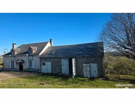 longère 5 pièces 130 m²