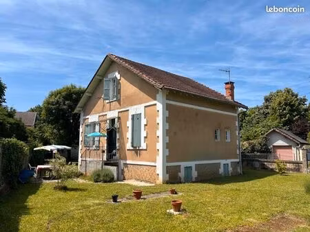 maison de ville 5 pièces 110 m²