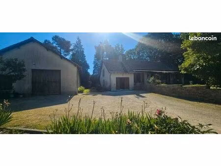 maison individuelle avec dépendance