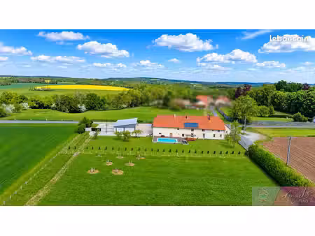 propriété 15 pièces 392 m²