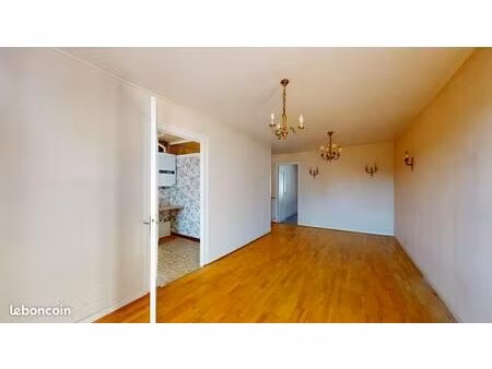 appartement 4 pièces 96 m²