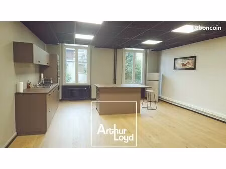 bureaux 107 m² tulle